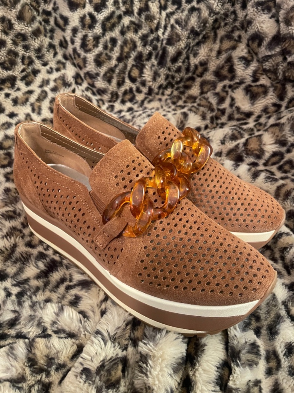NWOT! Dolce Vita Brown Perforated Platform Loafers with Amber Chain Accent